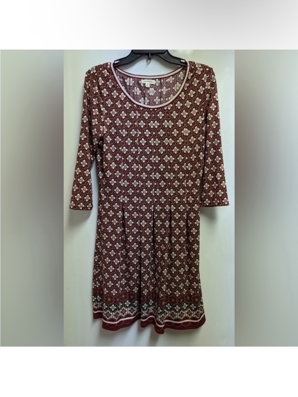 Max Studio Floral Geometric Burgundy and Cream Top